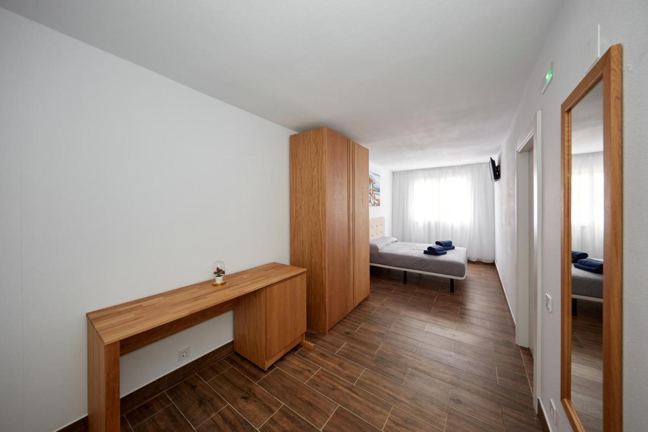 El Patio Hostal Аликанте Екстериор снимка