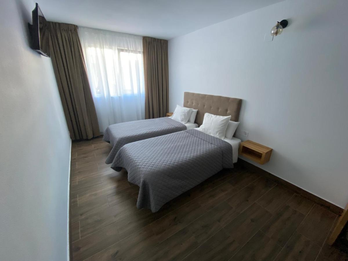 El Patio Hostal Аликанте Екстериор снимка