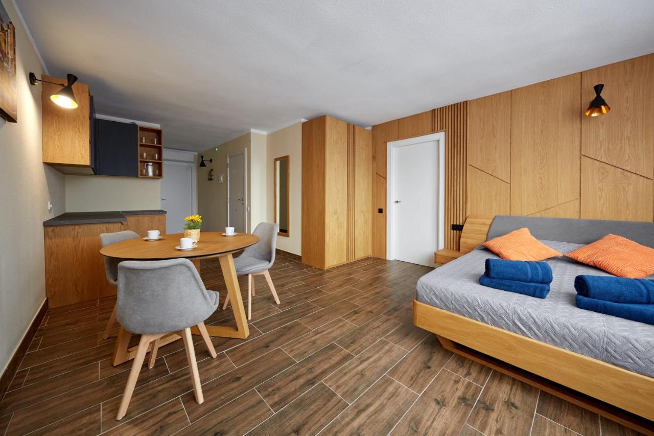 El Patio Hostal Аликанте Екстериор снимка