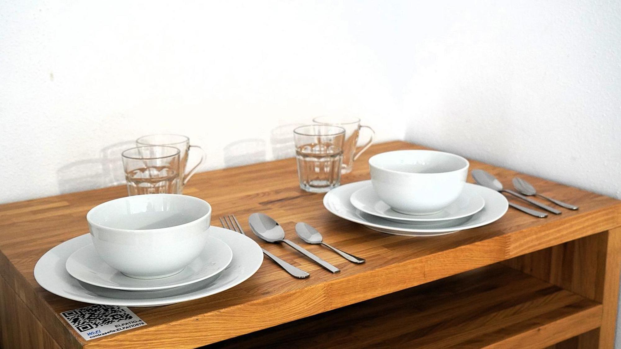 El Patio Hostal Аликанте Екстериор снимка