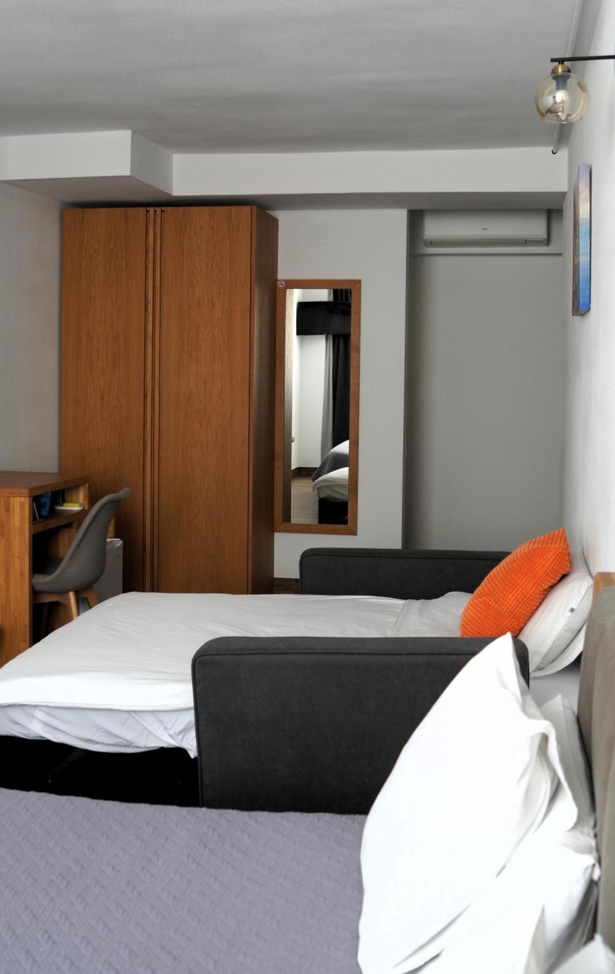 El Patio Hostal Аликанте Екстериор снимка
