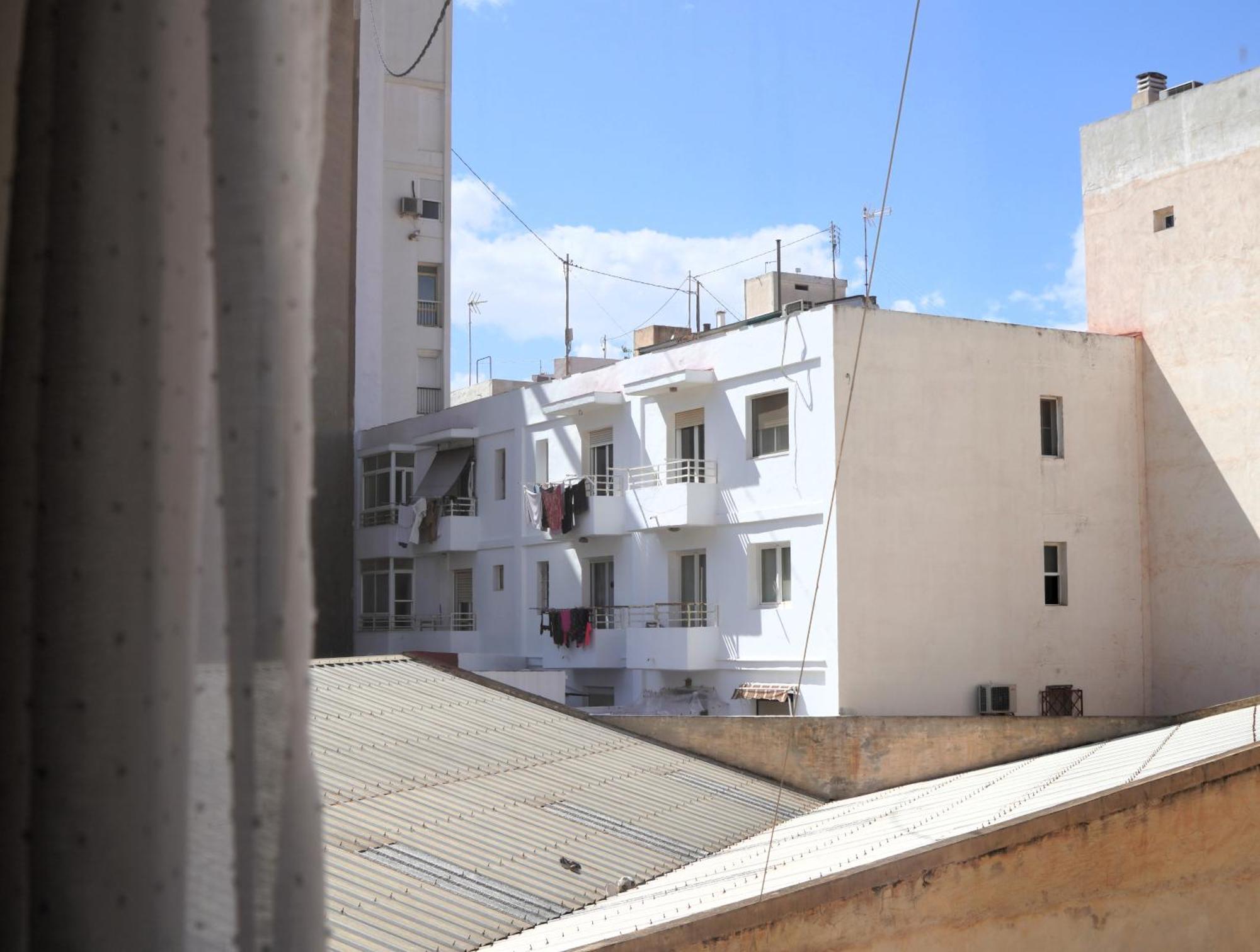 El Patio Hostal Аликанте Екстериор снимка